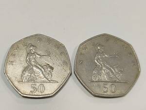 イギリス　50ペンス　硬貨　エリザベス女王肖像デザイン　2枚セット品　古銭