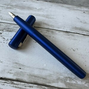 Неиспользованный Lamy Ramy Aion Blue L77BL-EF Fountain Pen Extra Bounding