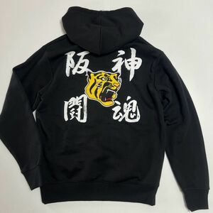 ★阪神 タイガース HANSHIN TIGERS 新品 メンズ プルオーバー パーカー ジャケット 黒 Lサイズ [74235491-06-L]一 二 弐★QWER