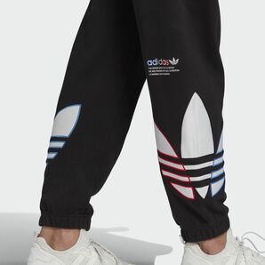 ★アディダス adidas 新品 メンズ 大人気 アディカラー トリコロール スウェットパンツ ロングパンツ 黒 Lサイズ [GN3574-L] 四 弐★QWER★の画像1