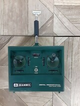 乗り物①】SANWA DIGITAL PROPORTIONAL RADIO CONTROL SYSTEM プロポ　BAND 40B　40.695MHz　動作未確認・ジャンク扱い 現状_画像1