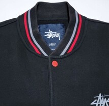 【STUSSY】ステューシー　スウェット　スタジャン　プリント　ビックロゴ　サイズL　ブラック_画像4