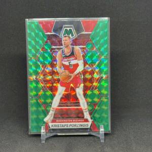 2022-23 Panini Mosaic Green Prizm Kristaps Porziis ポルジンギス