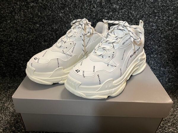 バレンシアガ スニーカー BALENCIAGA