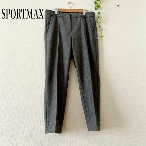 SPORTMAX スポーツマックス　カジュアルパンツ　大きめ