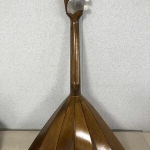 バラライカ 民族楽器 弦楽器 ロシア 全長約67cm 弦長約41cm 専用布ケース付 伝統楽器 ソ連 ヴィンテージ C3Sの画像4