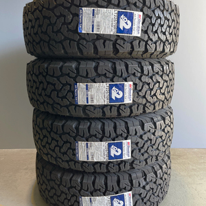 即納 最短当日発送→翌日お届け可 2023年製 新品 BFGoodrich グッドリッチ KO2 LT 225/70R16 4本 正規輸入品 個人宅様OK 配達場所指定OK