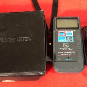 1円～ KYORITSU 共立 DIGITAL LIGHT METER デジタル照度計 MODEL 5202 取説付き ケース破損 現状品 (通電可)の画像1