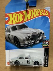 ホットウィール　ベーシック2024 Gアソート　ジャガー　マーク1 hot wheels jaguar mk1