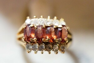 651 ガーネット ゴールドカラー リング 指輪 ヴィンテージ アクセサリー アンティーク 色石 宝石 カラーストーン 装飾品