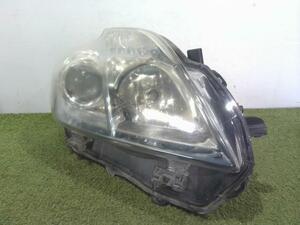 プリウス DAA-ZVW30 右 ヘッドランプ ヘッドライトASSY 8V0 81130-47230