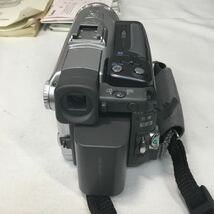 &【Canon/キャノン】デジタルビデオカメラ MiniDV FV M30 280X シルバー リモコン付 箱、説明書 通電確認済 保管品 現状品_画像5