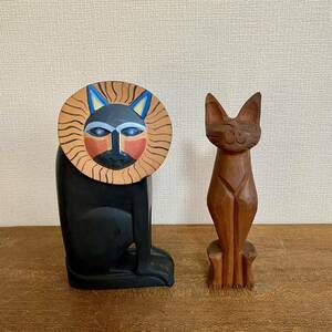 ヴィンテージ　可愛い動物のオブジェ　置き物　2点セット　/ 猫　ネコ　ライオン　木彫り　民芸品　レトロ