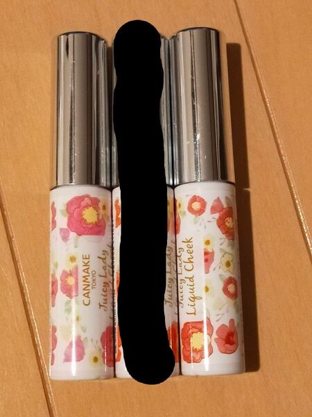 キャンメイク ジューシーレディリキッドチーク 01 03