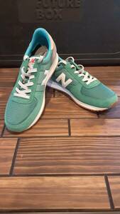 ニューバランス NEW BALANCE U220 27.5cm 未使用新品 グリーン