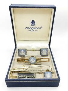 【1円/スーツに高級感を与えるデザイン】Wedgwood（ウェッジウッド） ネクタイピン カフスリンクス ブルー ゴールド 青 金色 【極美品】