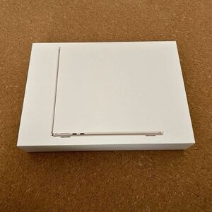 MacBook Air スターライト ［MLY13J/A］ 256GB M2 13-inch 2022モデル 新品同様