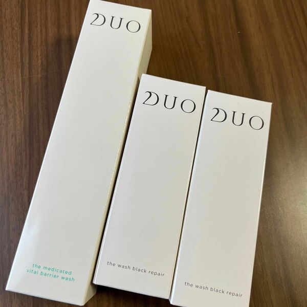 DUO デュオ ザ 薬用バイタルバリアウォッシュ、ブラックリペア