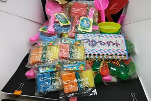 駄菓子屋 おもちゃ レトロ？ジャンク