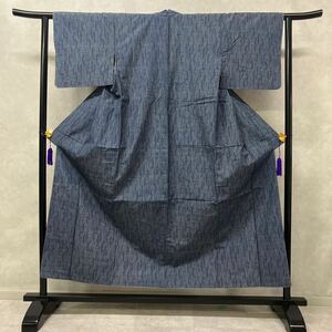 着物　袷　正絹　小紋　紬　しつけ糸つき　リメイク　お稽古　着付け　初心者　肩身丈　153cm 裄丈　61cm c04-13y