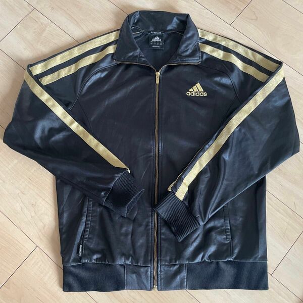 adidas ジャージ　上