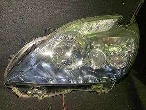 左 ヘッドライト ZVW30 プリウス 47-30 LED 85967-47010 コンピューター付き トヨタ 30プリウス 動作確認済 コイト ヘッドランプ