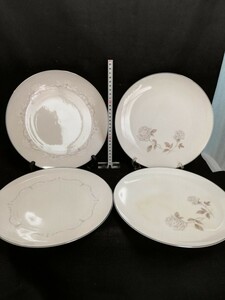 S3162.Noritake ノリタケ ホワイト プレート お皿 2種　4枚 WHITEBROOK ROSAY 洋食器/80