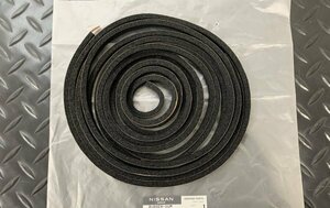  передний молдинг заднего стекла dam rubber уплотнитель B13 Sunny Nissan оригинальный не использовался 