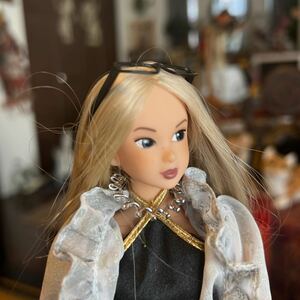 momoko doll セキグチ　1/6 彼岸花模様　黒いロングドレス　　