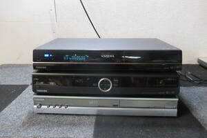 棚13.B1271 TOSHIBA 東芝 RD-E1005K/ RD-E300/RD-E303 HDD DVDビデオレコーダー 3台セツト　