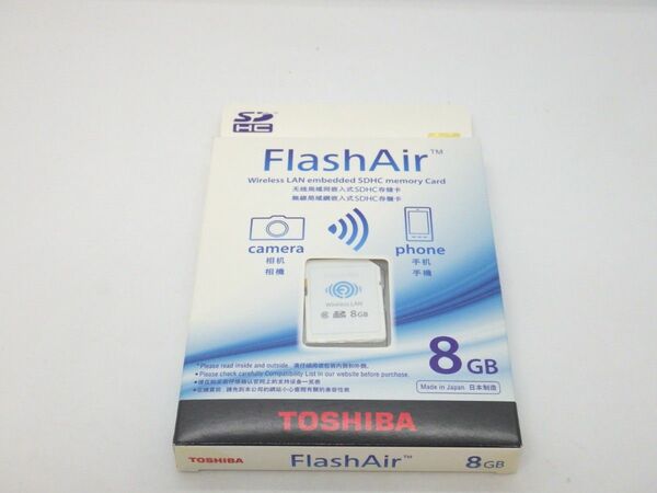 FlashAir SD-R08GR7W6 （8GB） TOSHIBA FlashAir SDカード フラッシュエアー 東芝