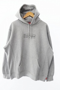 シュプリーム SUPREME × KAWS カウズ 21SS Chalk Logo Hooded Sweatshirt チョーク ボックス ロゴ プルオーバー パーカー L グレー☆AA★2