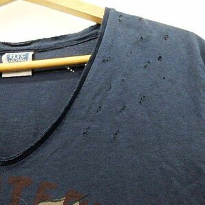 エイチティーシー HTC VネックTシャツ 半袖 ダメージ加工 ガールプリント カットソー S 紺 ネイビー IBO49 メンズの画像4