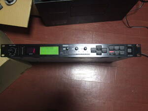 YAMAHA digital graphic equalizer YDG2030