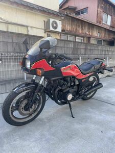 カワサキ　昭和60年式　GPZ400F 国内車両　走行距離　13800キロ　ワンオーナー車両　売り切り