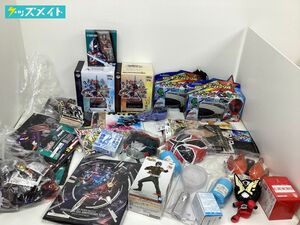 【同梱不可/現状】 特撮作品 グッズ まとめ売り 仮面ライダー ウルトラマン スーパー戦隊 他 ぬいぐるみ フィギュア ストラップ 他