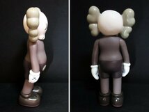 XB100△メディコムトイ / フィギュア / カウズ / KAWS COMPANION OPEN EDITION / ブラウン / 全高20cm / 超美品_画像3