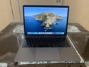 極美品 Apple MacBook Air Retina A1932 2019 モデル Core i5 1.6GHz/13.3インチ/Win10 Pro/8GB/PCI-e SSD 256GB