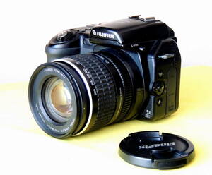 近赤外線領域撮影機改造カメラ　FUJIFILM finePix s9000　　998
