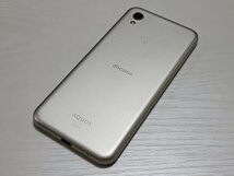 　★【39570WM】 完動品 docomo SH-01L SHARP AQUOS sense2 シャンパンゴールド SIMロック解除済 1円 ! 1スタ !_画像2