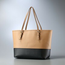 TH1771■マイケルコース MICHAEL KORS*レザートートバッグ*バイカラー*30H4GTVT1T*肩掛け 鞄*本革*チャーム*ブラウン×ブラック系_画像2