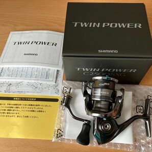 【送料無料】シマノ(SHIMANO) 24 ツインパワー C2500SXG 新品未使用品