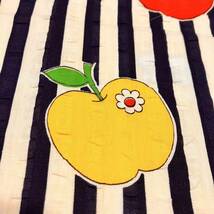 昭和レトロポップ 　70s りんご柄　薄手サッカー生地　はぎれ　形バラバラ　6枚セット　リメイク　ハンドメイド_画像4