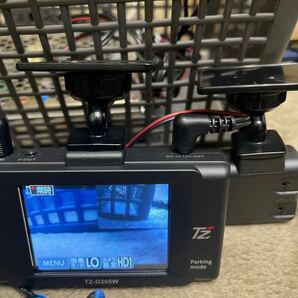 中古美品 前後２カメラドライブレコーダー TZ-D205W microSDカード16GB  の画像2