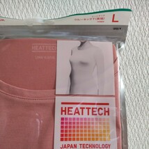 送料無料　新品　未開封　長袖 UNIQLO ヒートテック ユニクロ　クルーネック　ピンク　タートルネック　黒　HEATTECH　インナー　Ｌ　２点_画像3