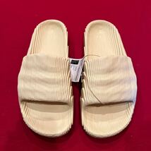 定価7,700円　29.5㎝　adidas　アディダス　ADILETTE 22　アディレッタ　新品　SLIDES　シャワーサンダル　スライド　atmos_画像3