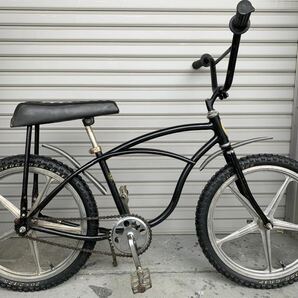 schwinn old bmx スティングレイ トルネードの画像1