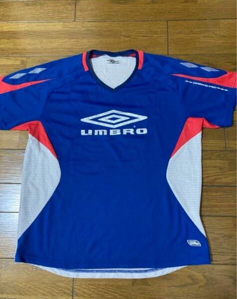 アンブロ　UMBRO Tシャツ