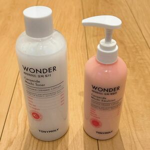 TONYMOLY WONDER Ceramide Mochi Toner Emulsion トニーモリー　モチトナー　エマルジョン