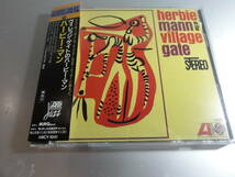 HERBIE MANN 　　ハービー・マン　　 AT VILLAGE GATE 　　帯付き国内盤_画像1